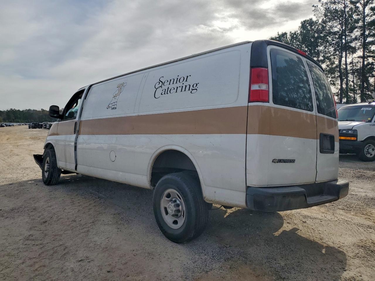 2017 CHEVROLET EXPRESS 2500