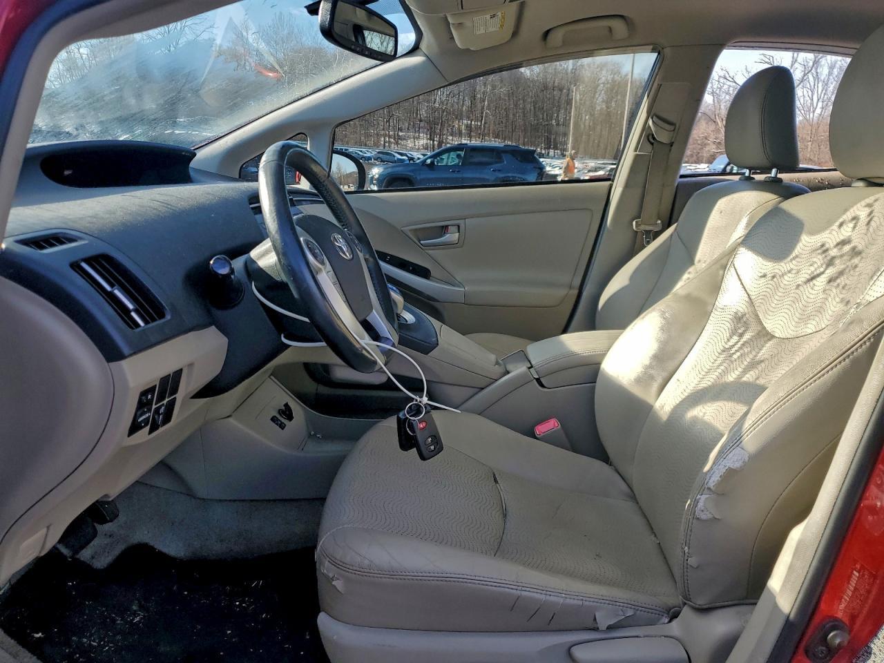 2010 TOYOTA PRIUS