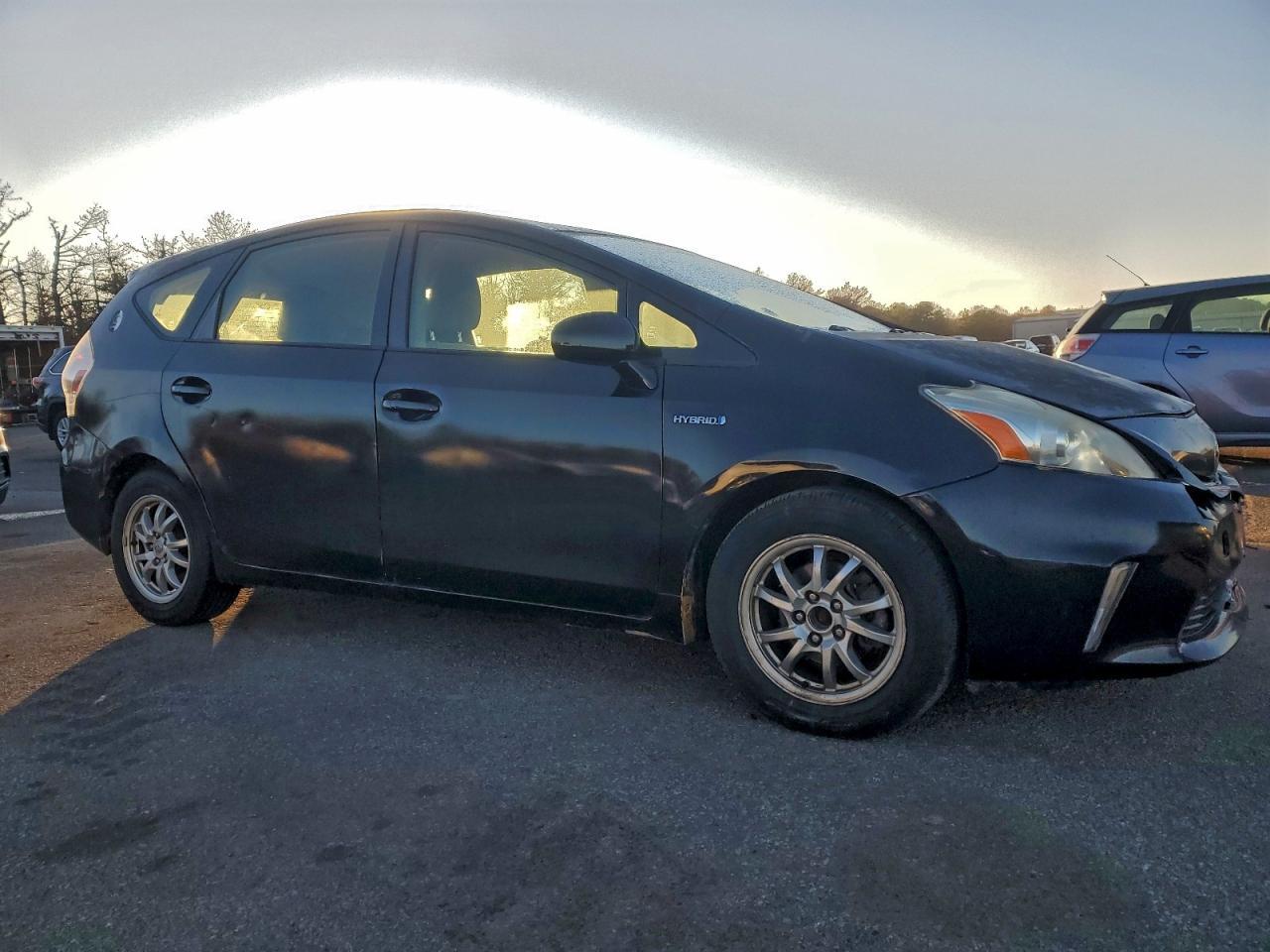 2012 TOYOTA PRIUS V