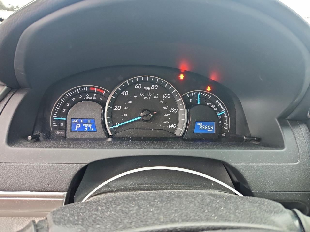 2013 TOYOTA CAMRY