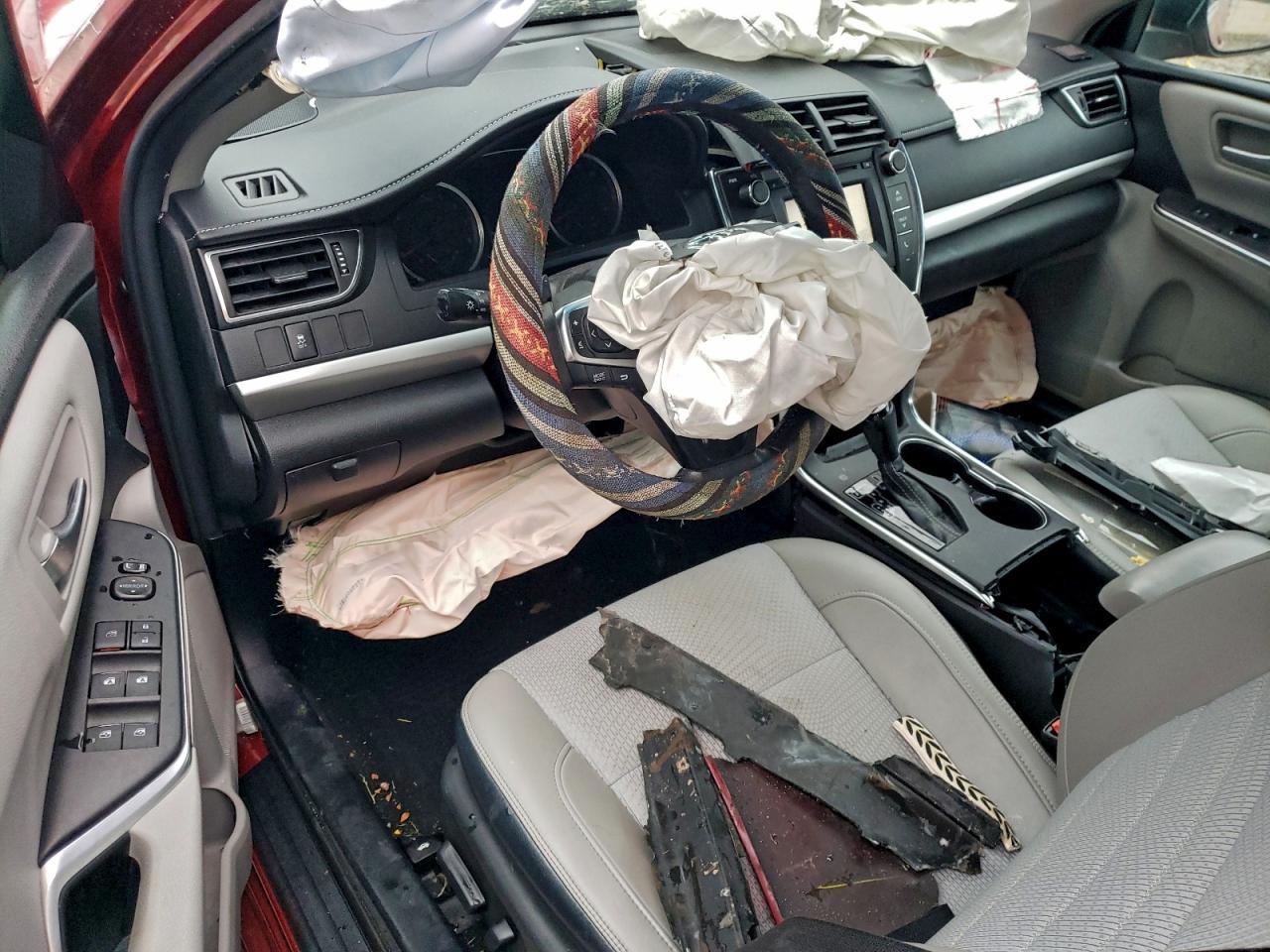2017 TOYOTA CAMRY