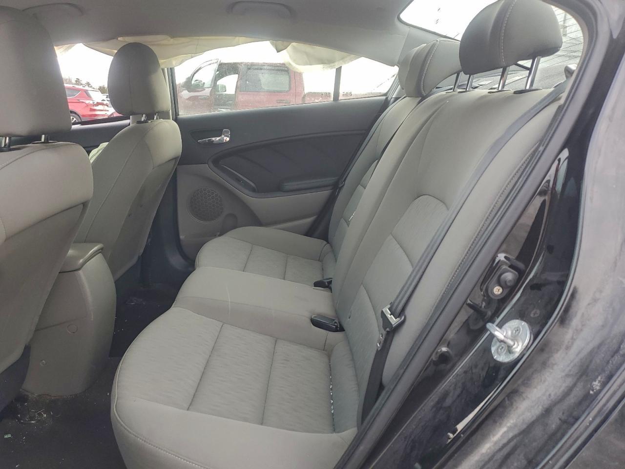 2015 KIA FORTE