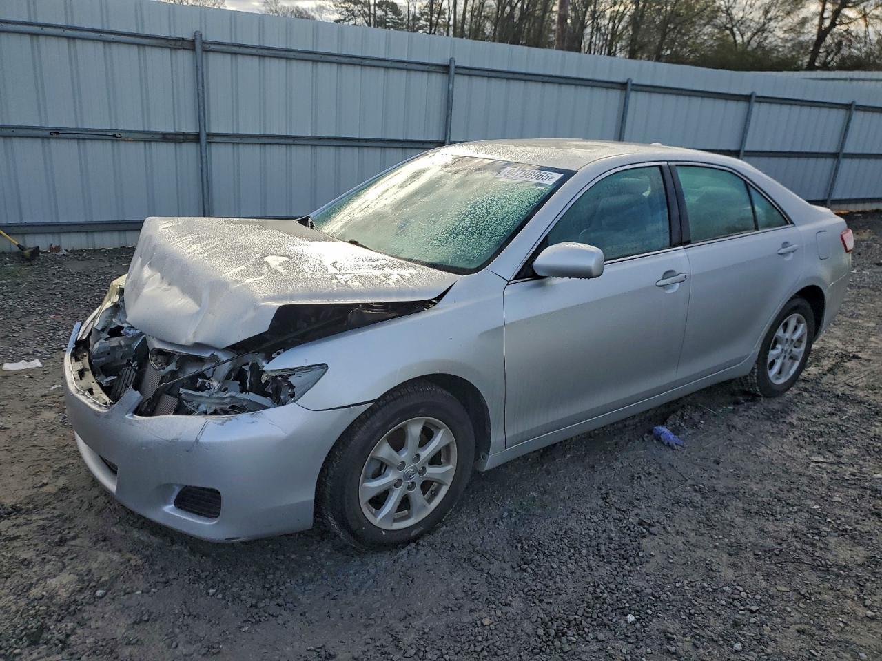 2011 TOYOTA CAMRY