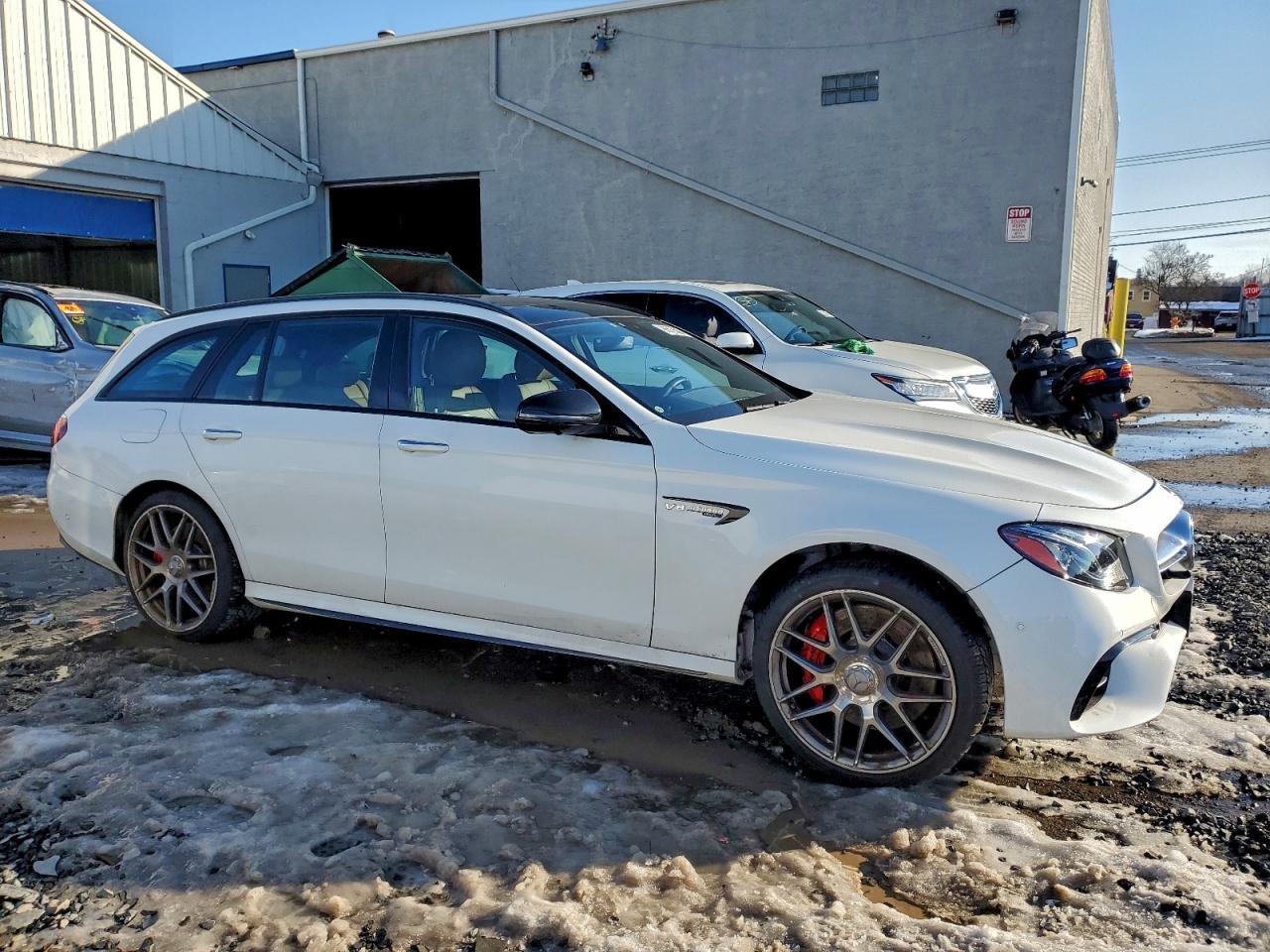 2019 MERCEDES-BENZ E-Class