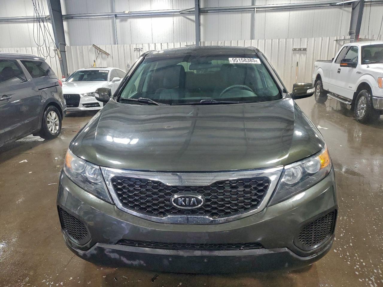 2013 KIA SORENTO