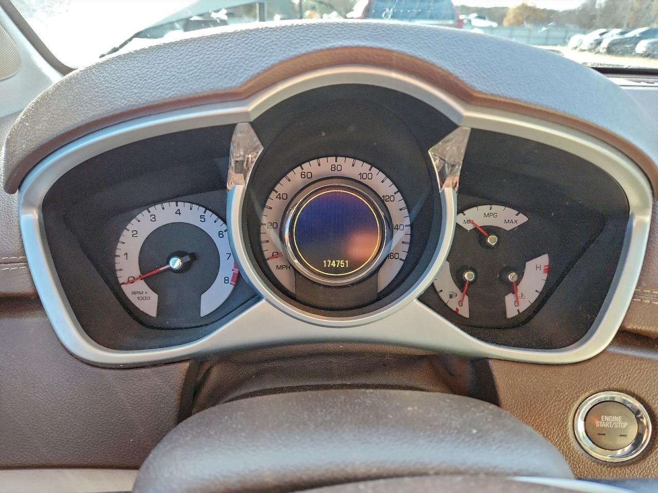 2011 CADILLAC SRX