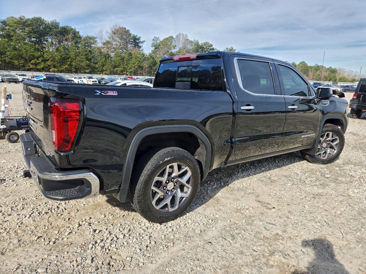 2024 GMC Sierra