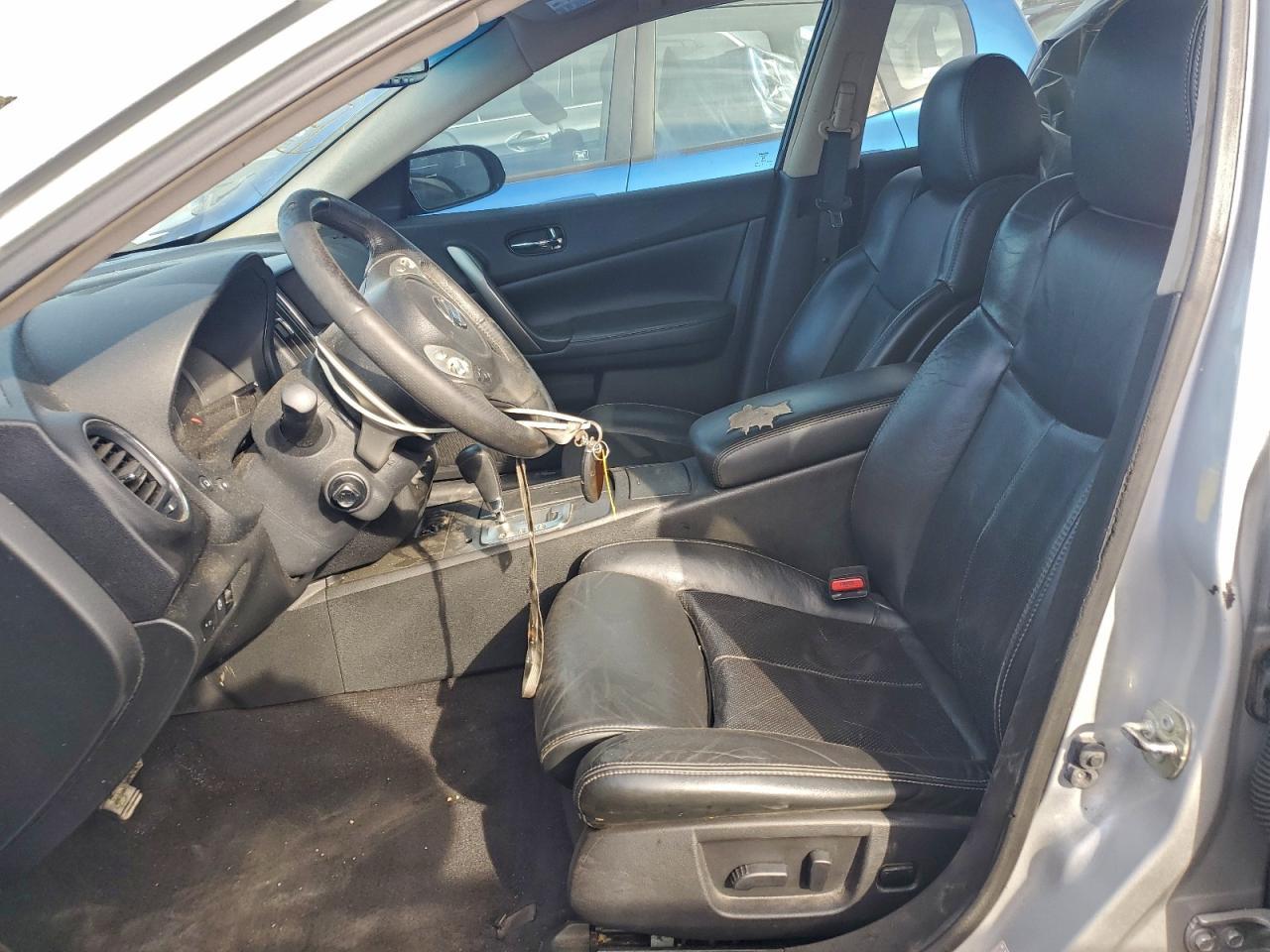 2014 NISSAN Maxima