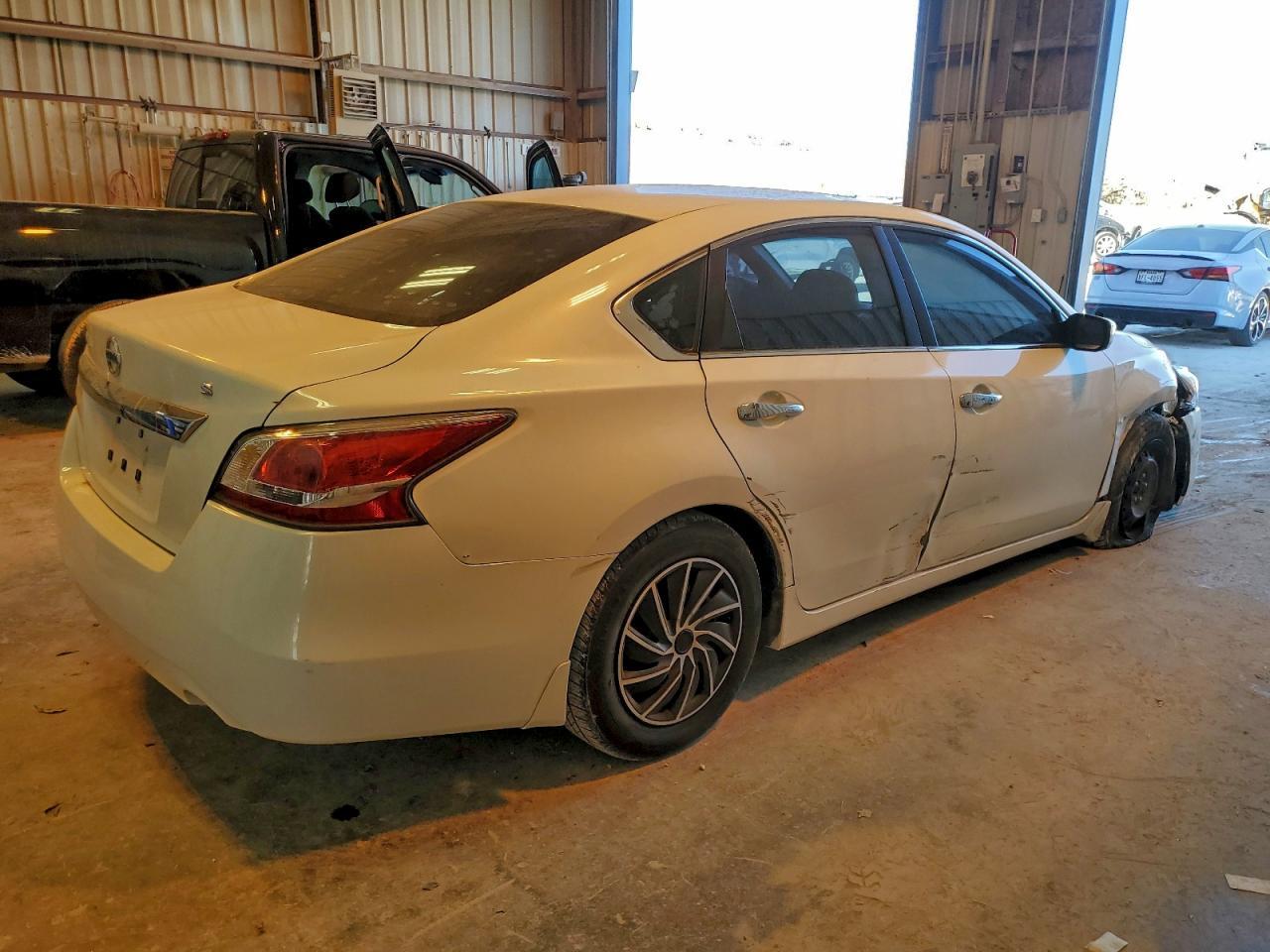 2015 NISSAN ALTIMA
