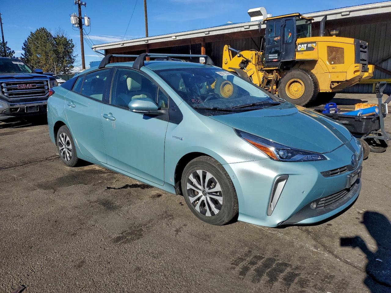 2022 TOYOTA PRIUS