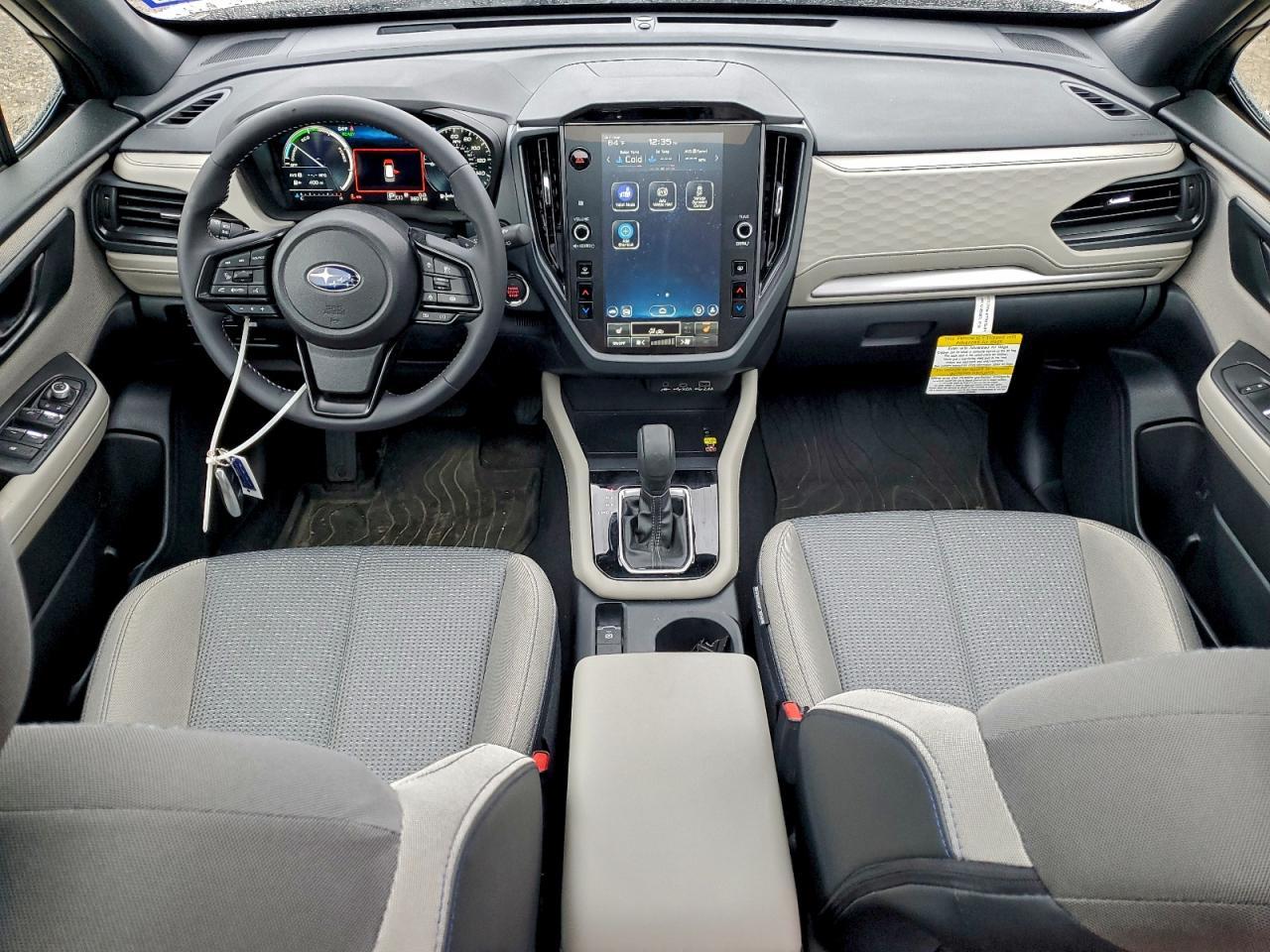 2025 SUBARU FORESTER