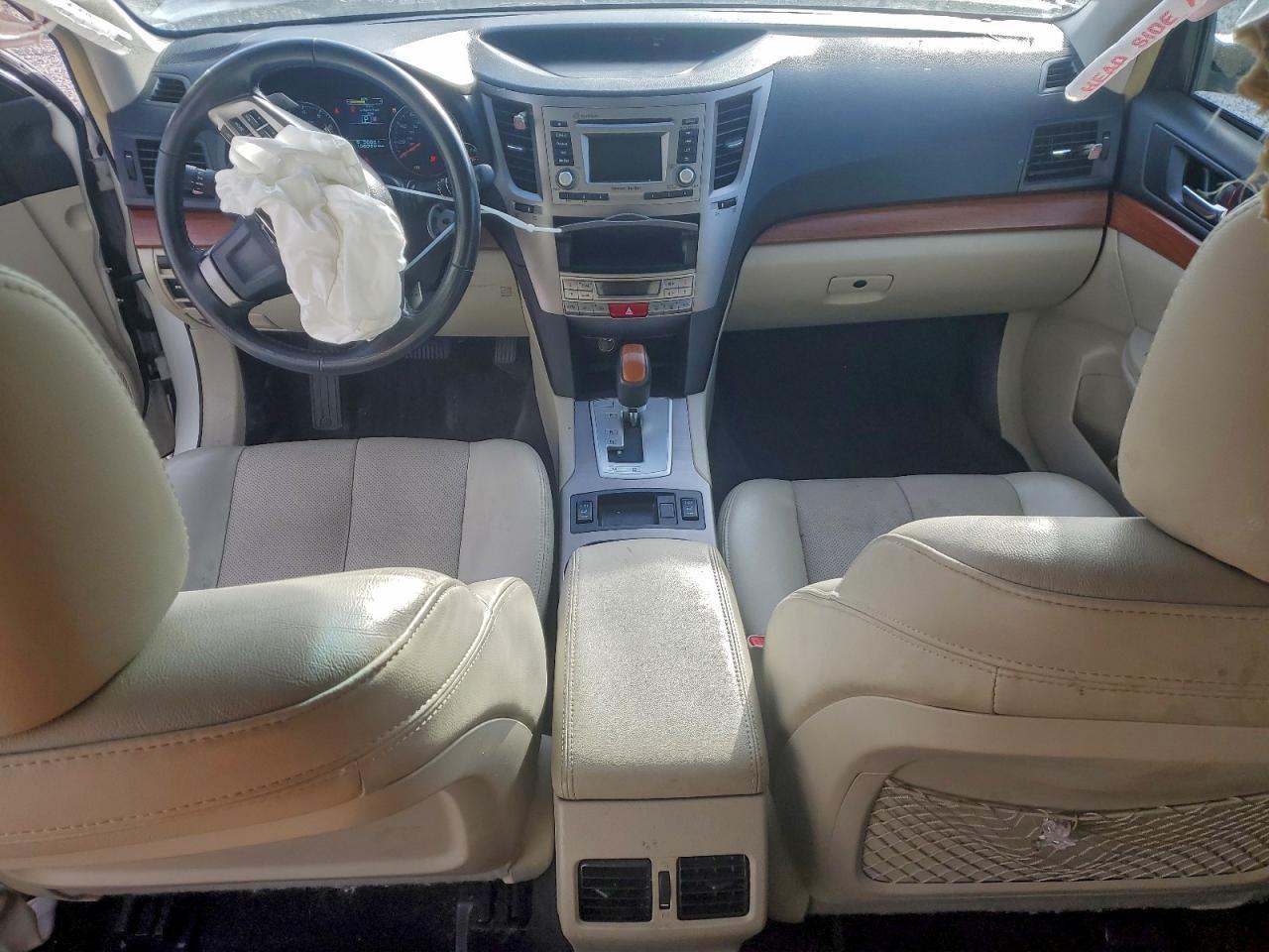 2013 SUBARU Outback