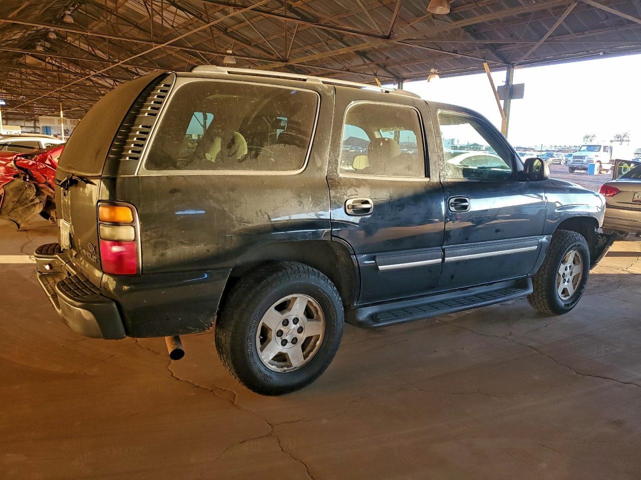 2004 CHEVROLET Tahoe