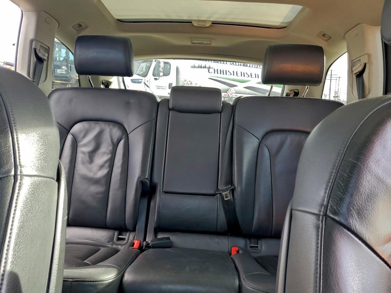 2010 AUDI Q7
