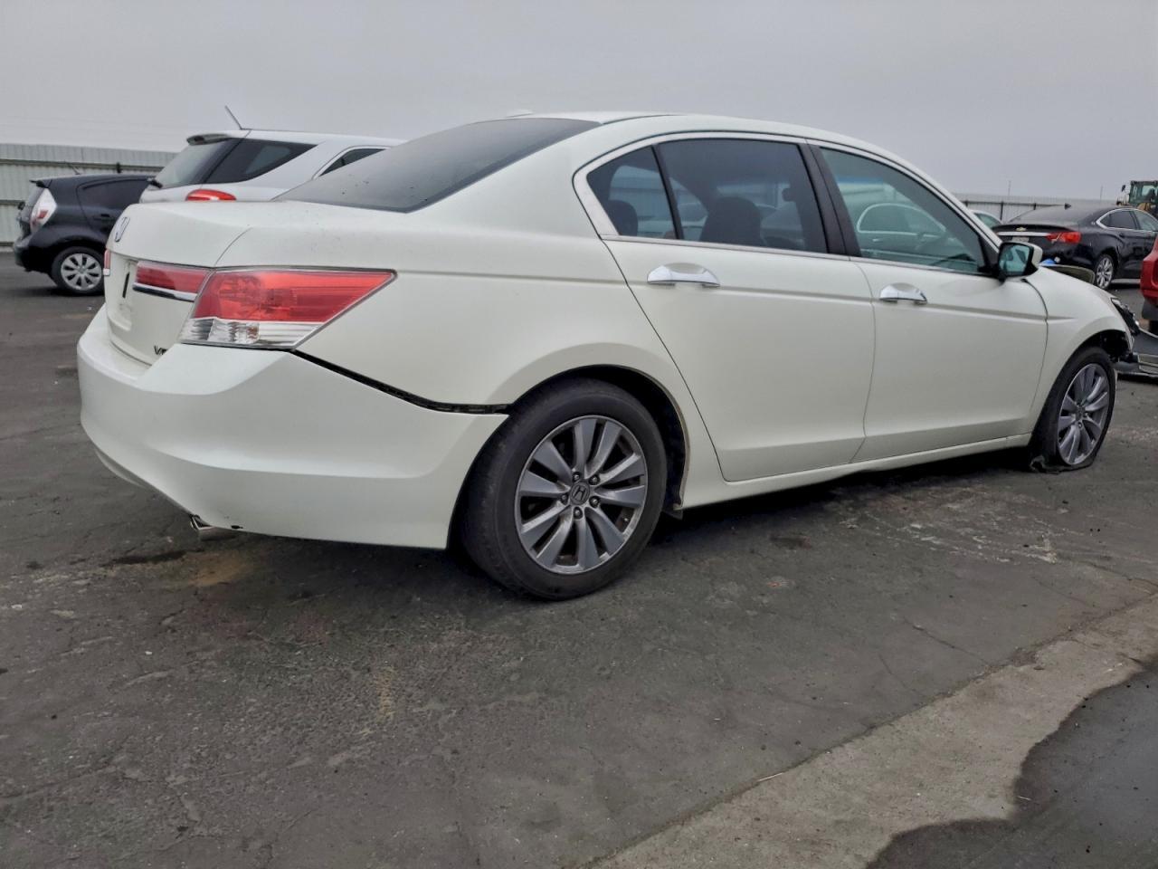 2011 HONDA ACCORD