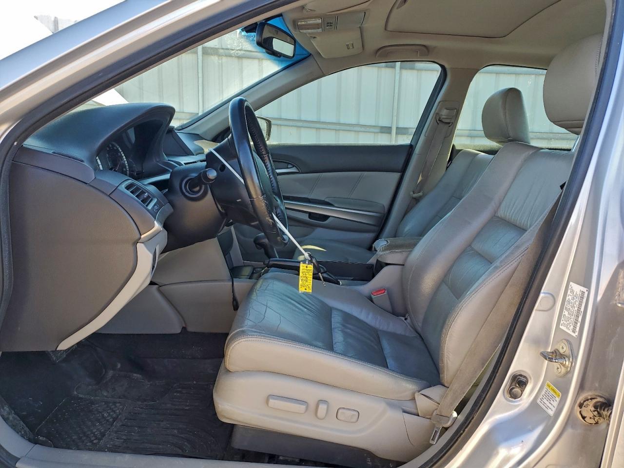 2010 HONDA ACCORD