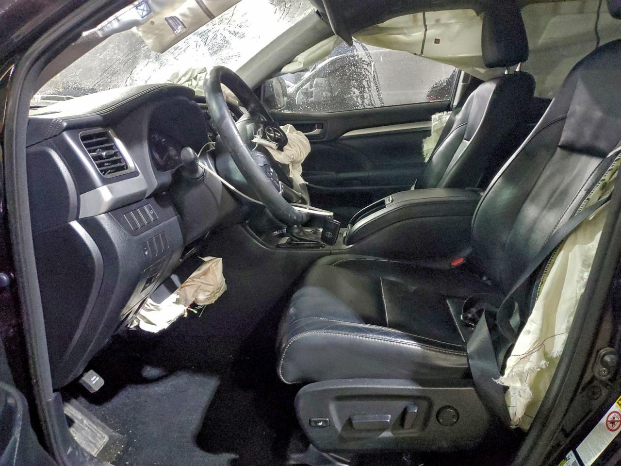 2014 TOYOTA HIGHLANDER