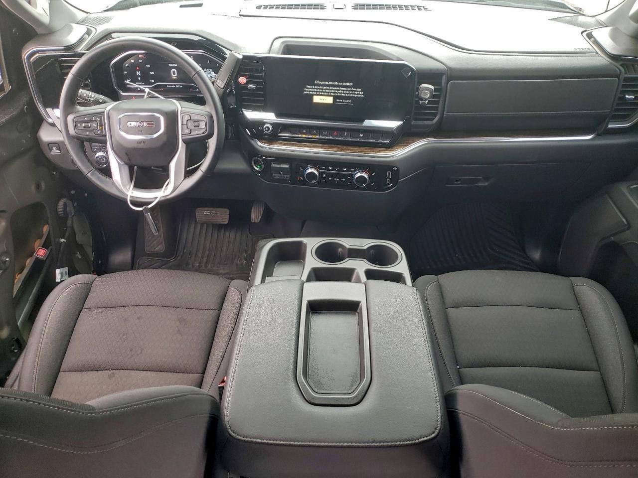 2024 GMC Sierra