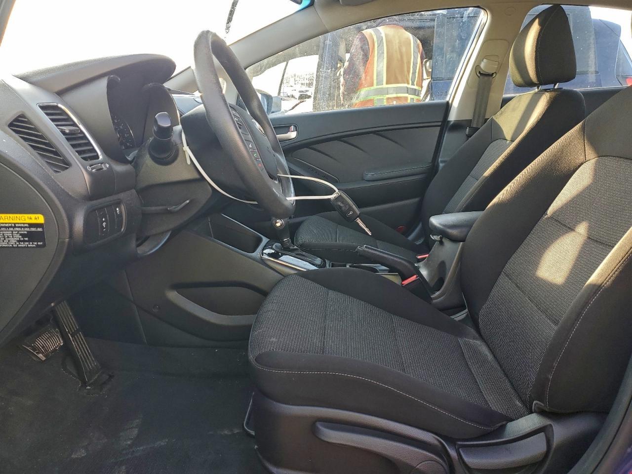 2017 KIA FORTE