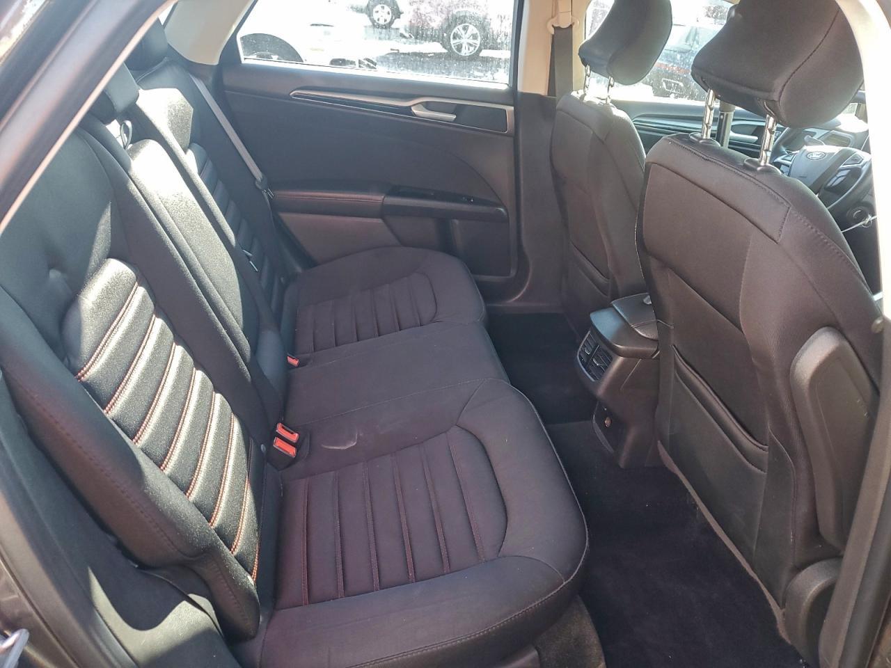 2016 FORD FUSION