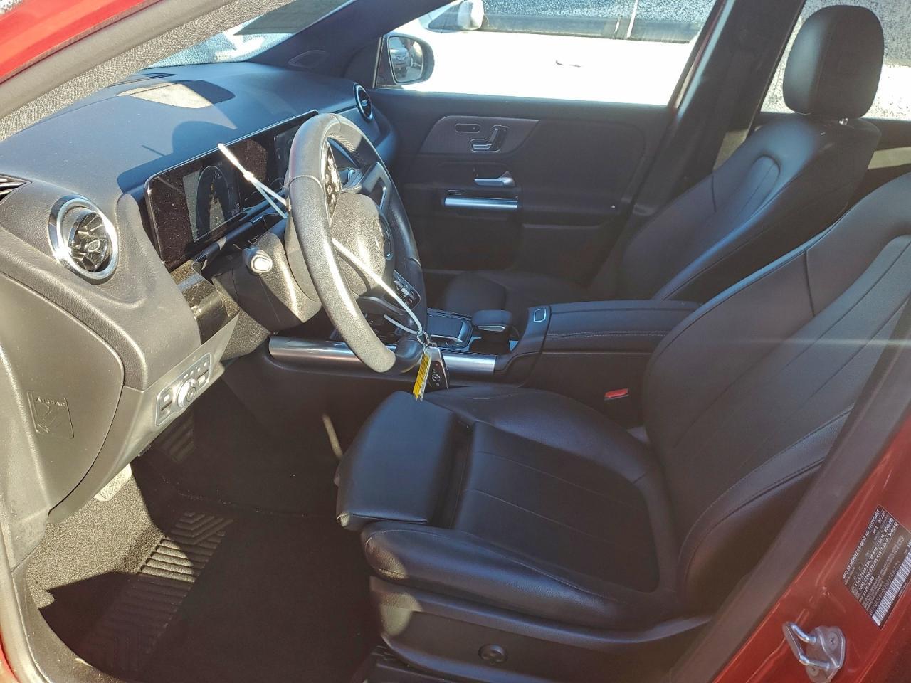 2021 MERCEDES-BENZ GLA-Class