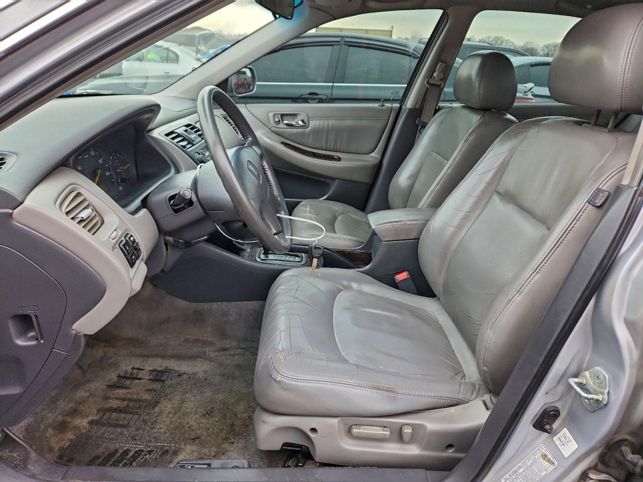 2001 HONDA ACCORD