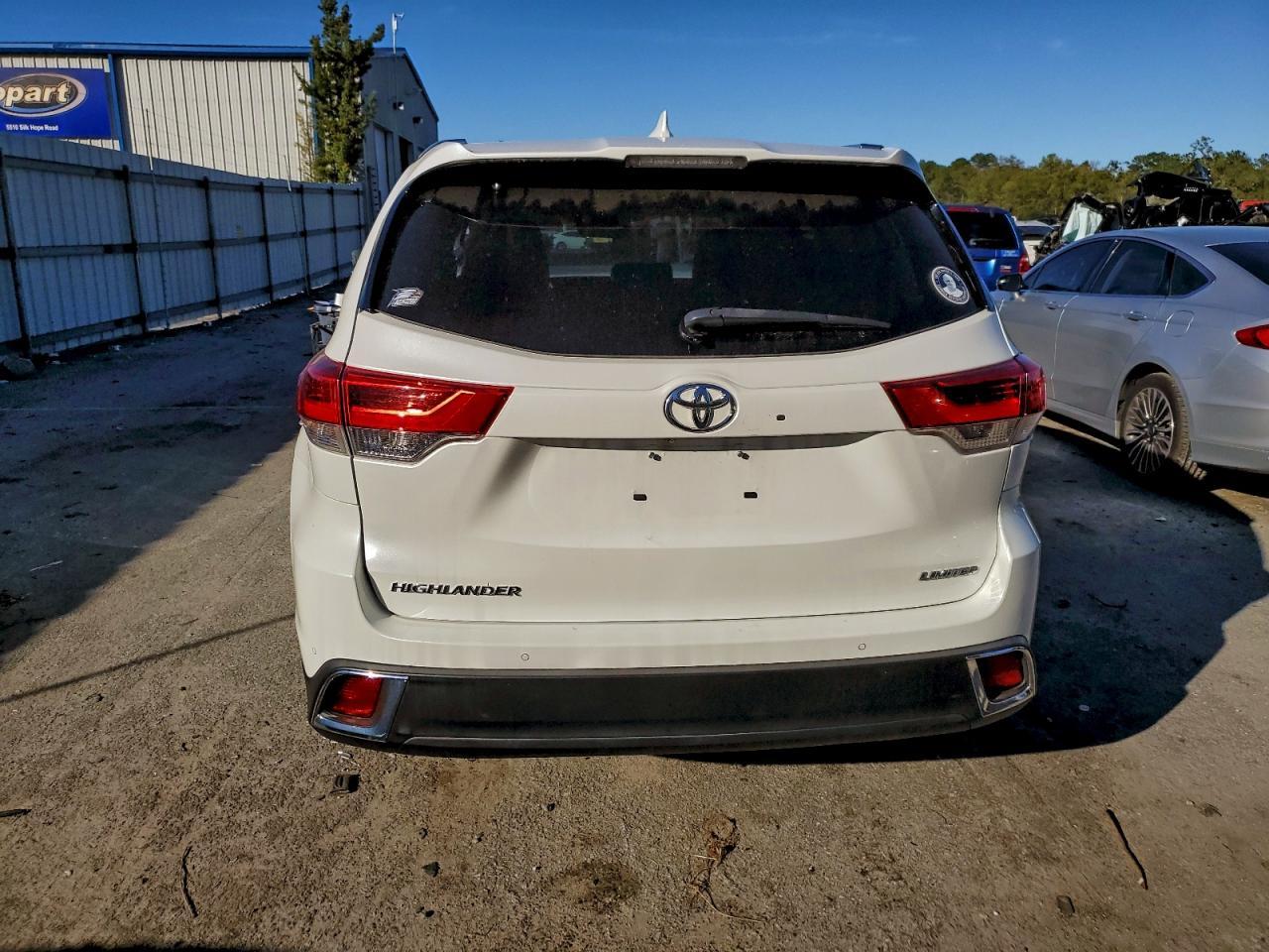 2019 TOYOTA HIGHLANDER
