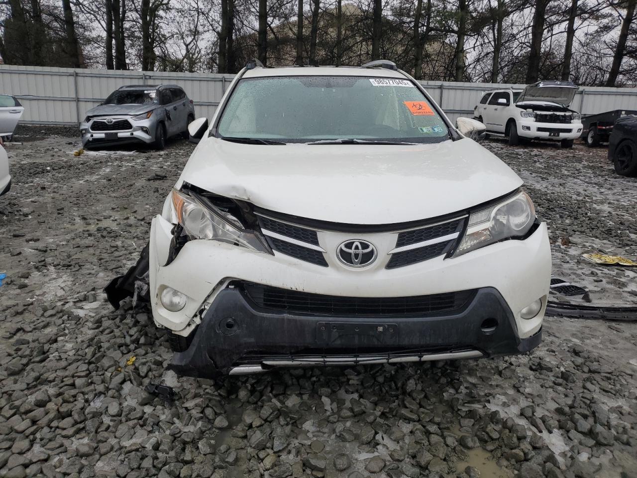 2014 TOYOTA RAV4