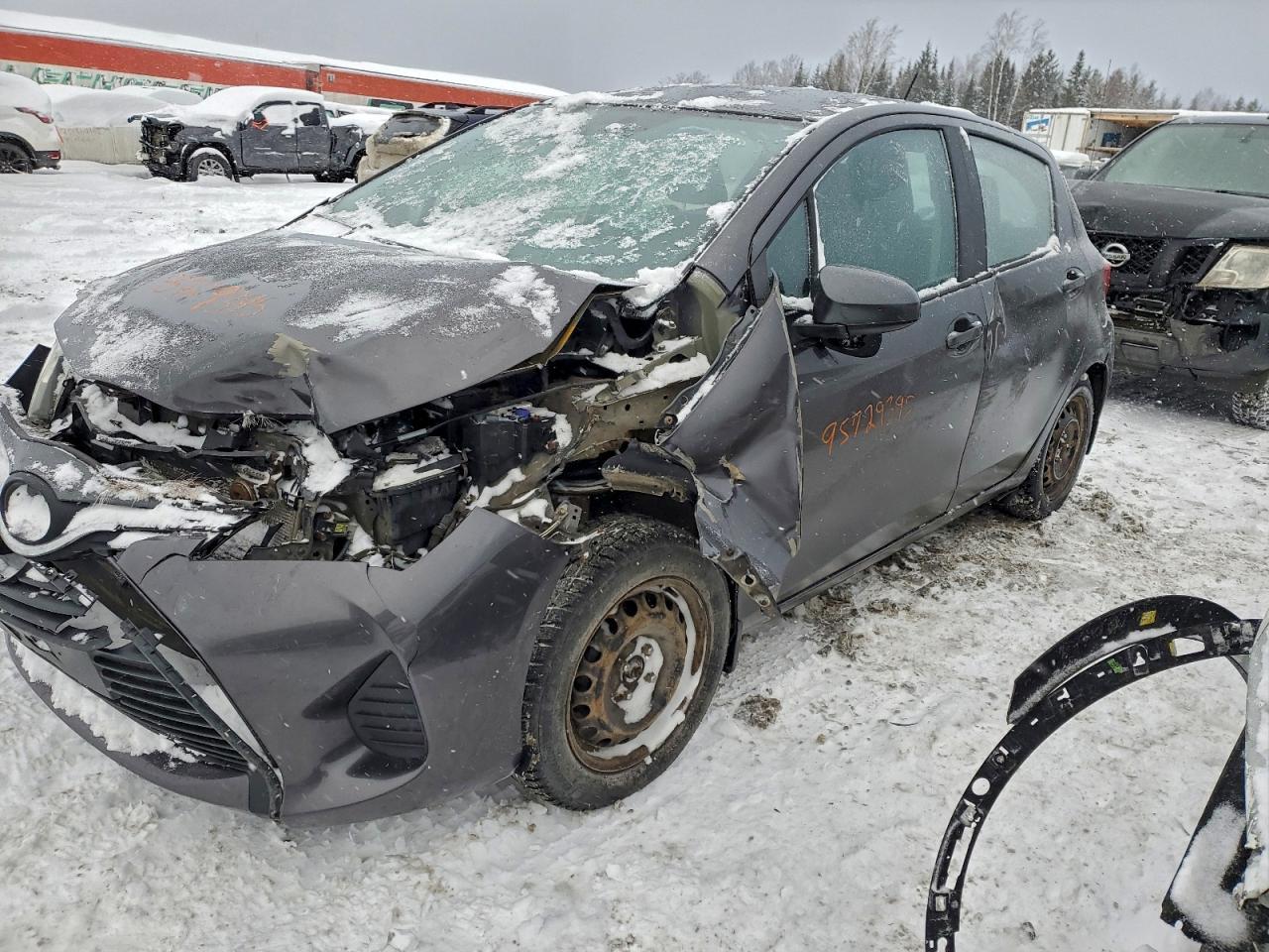 2016 TOYOTA YARIS