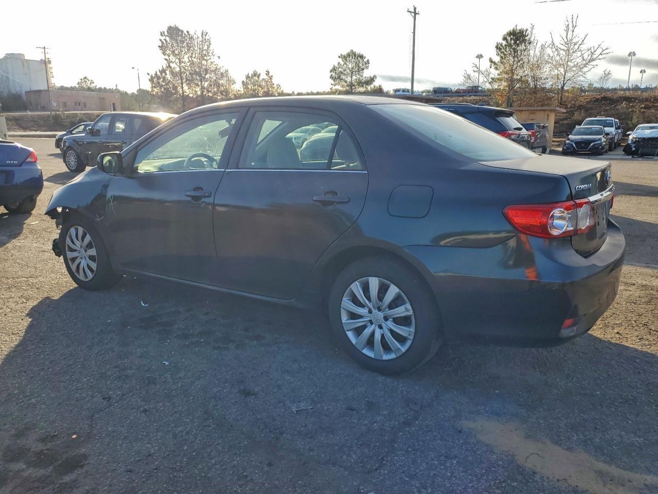 2013 TOYOTA COROLLA