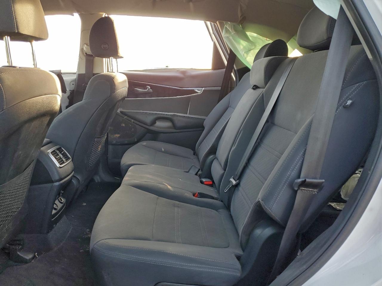 2019 KIA SORENTO