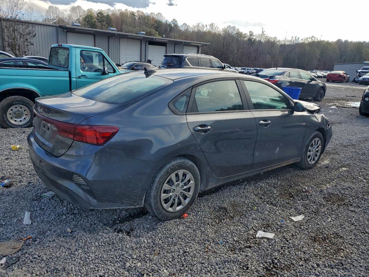 2024 KIA FORTE