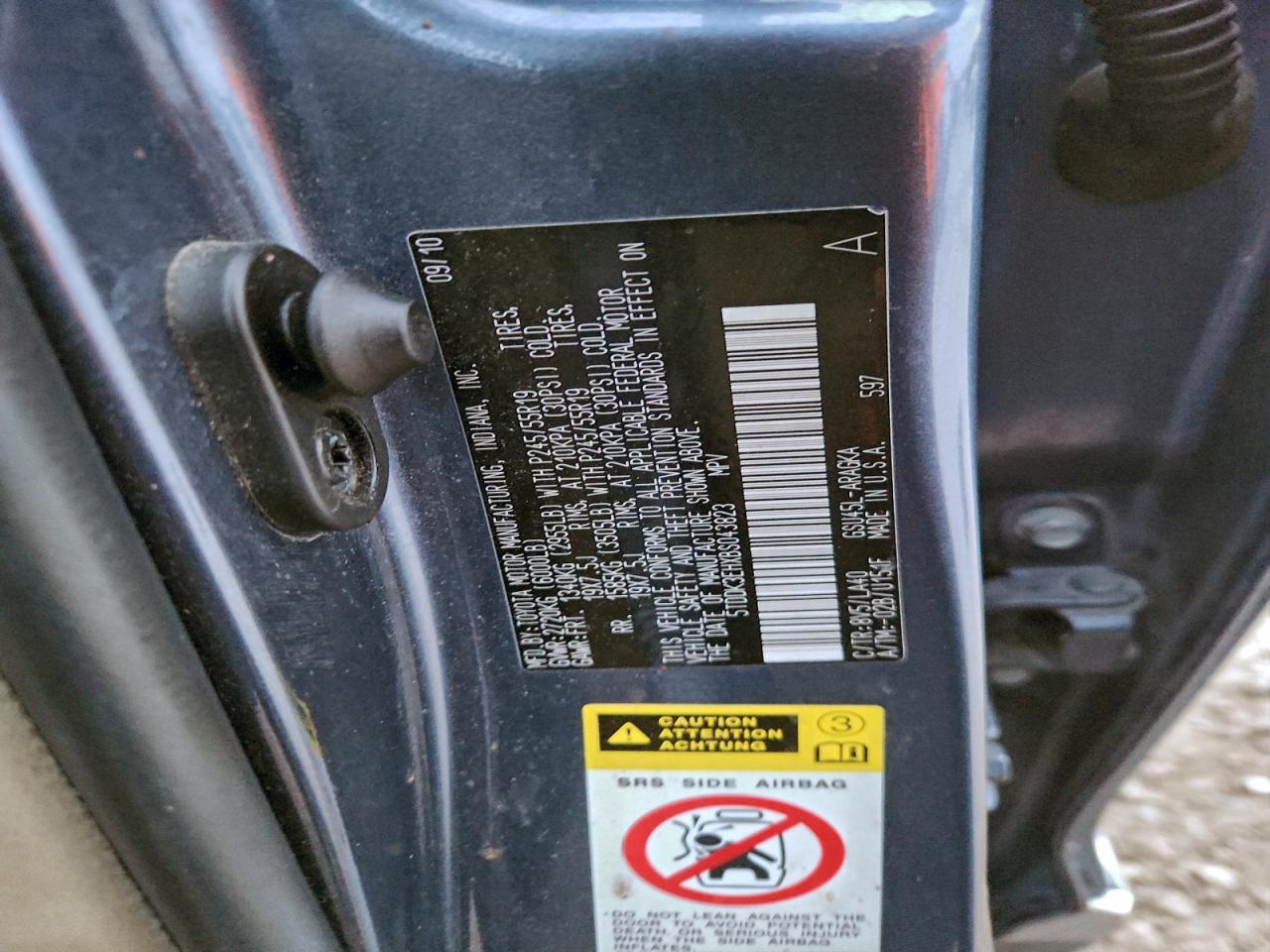 2011 TOYOTA HIGHLANDER