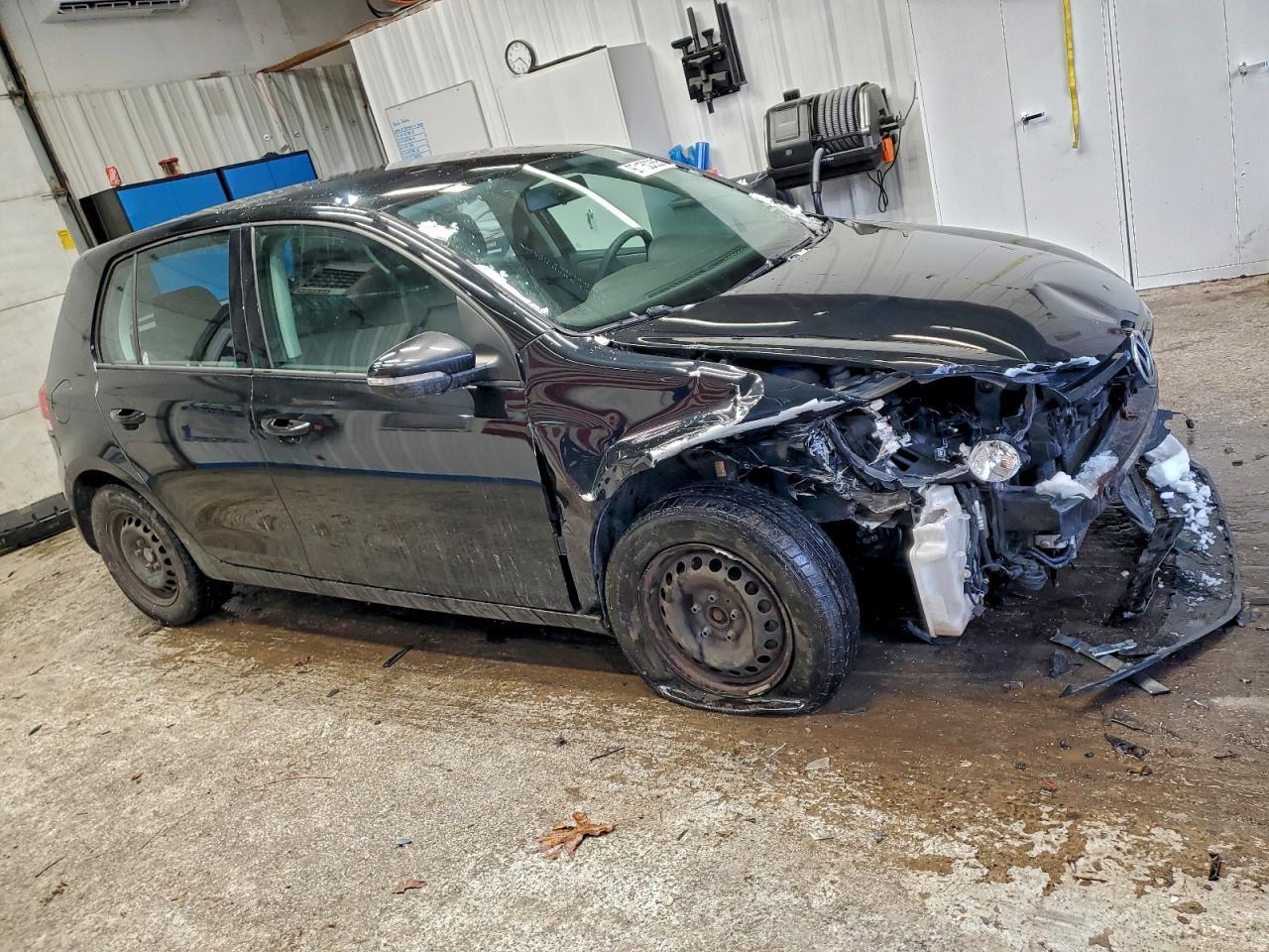2012 VOLKSWAGEN GOLF
