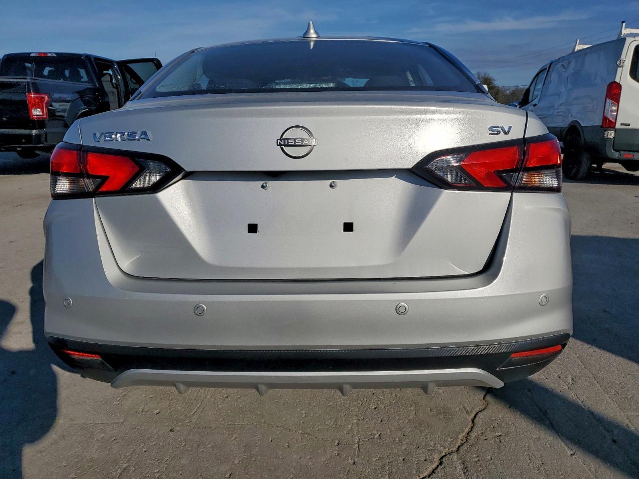 2023 NISSAN VERSA