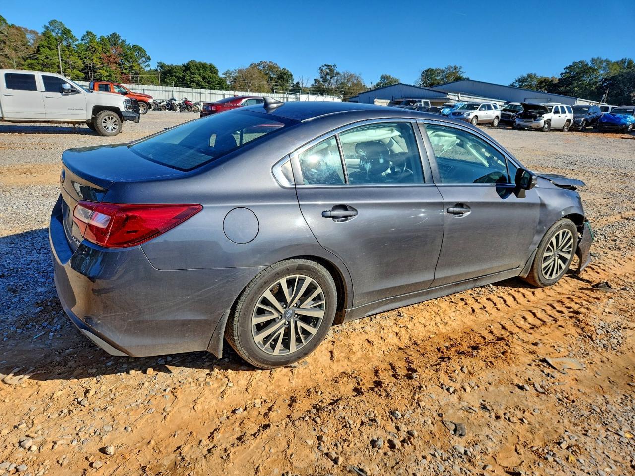 2018 SUBARU Legacy