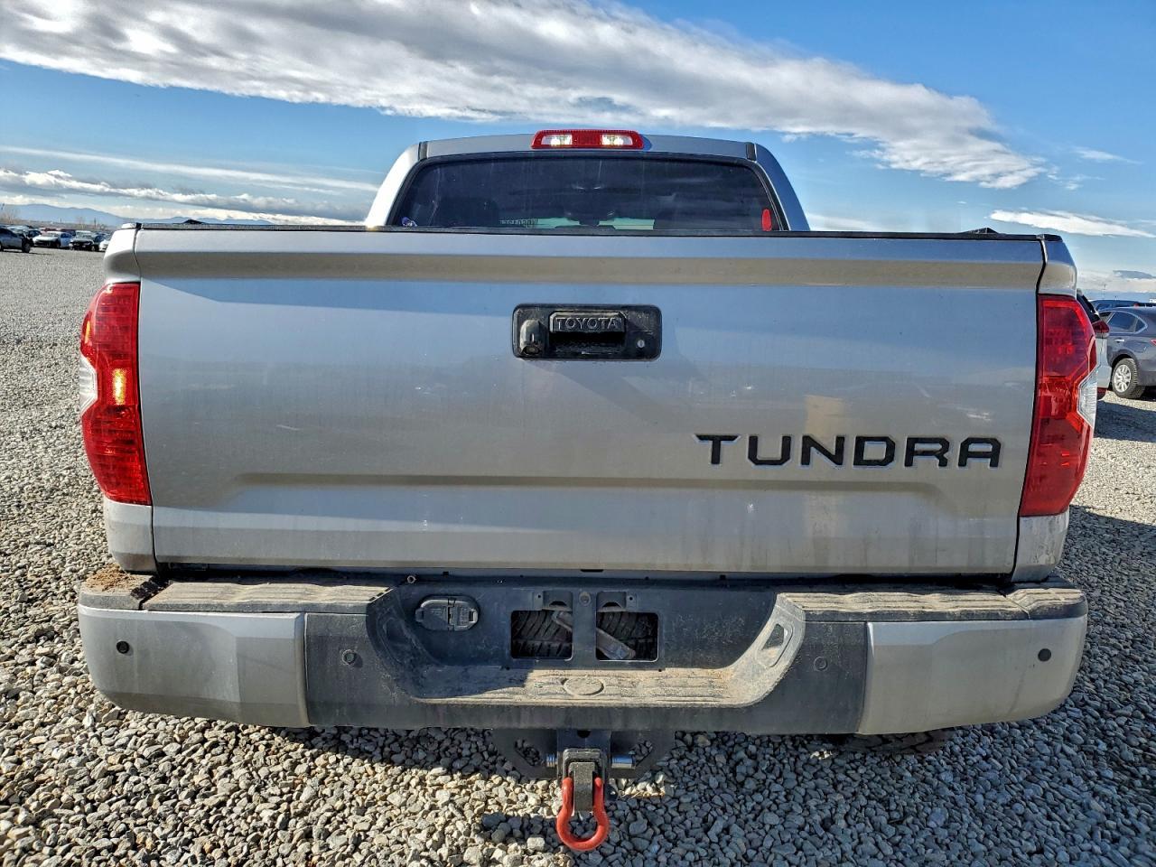 2015 TOYOTA TUNDRA