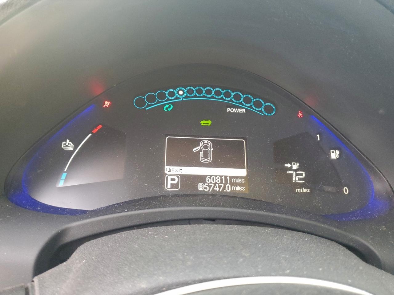 2015 NISSAN LEAF