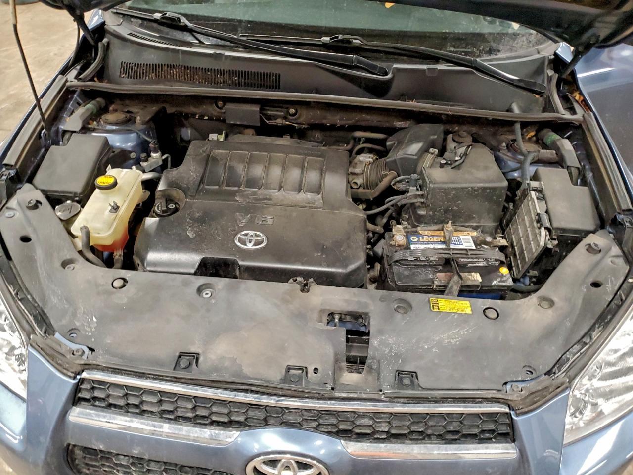 2011 TOYOTA RAV4