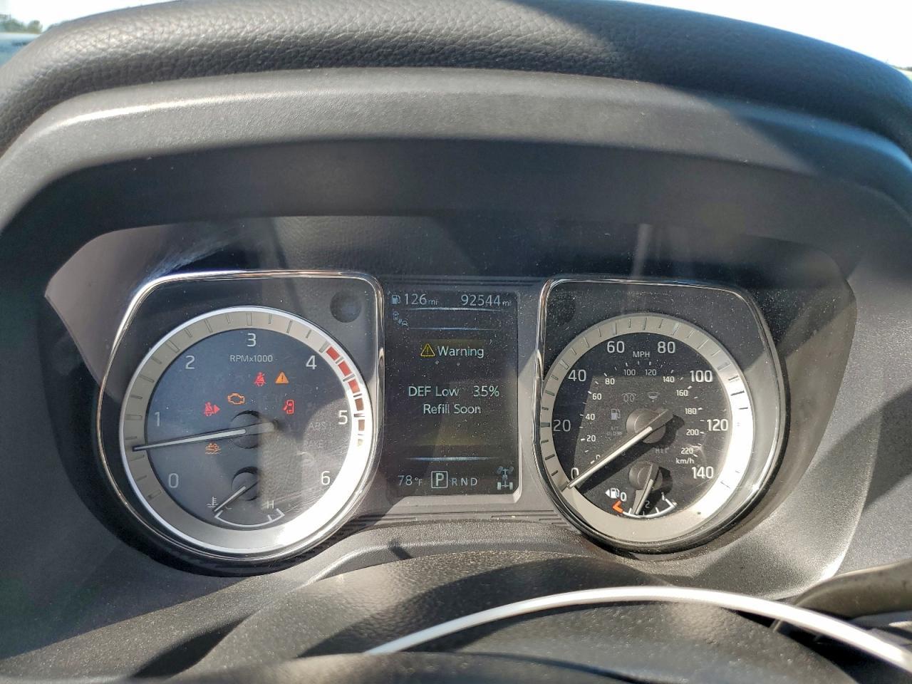 2017 NISSAN Titan