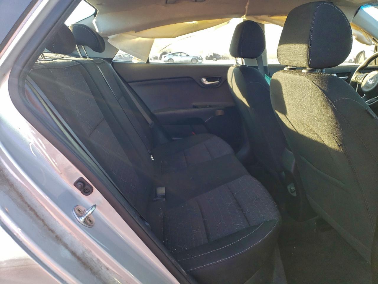 2019 KIA RIO