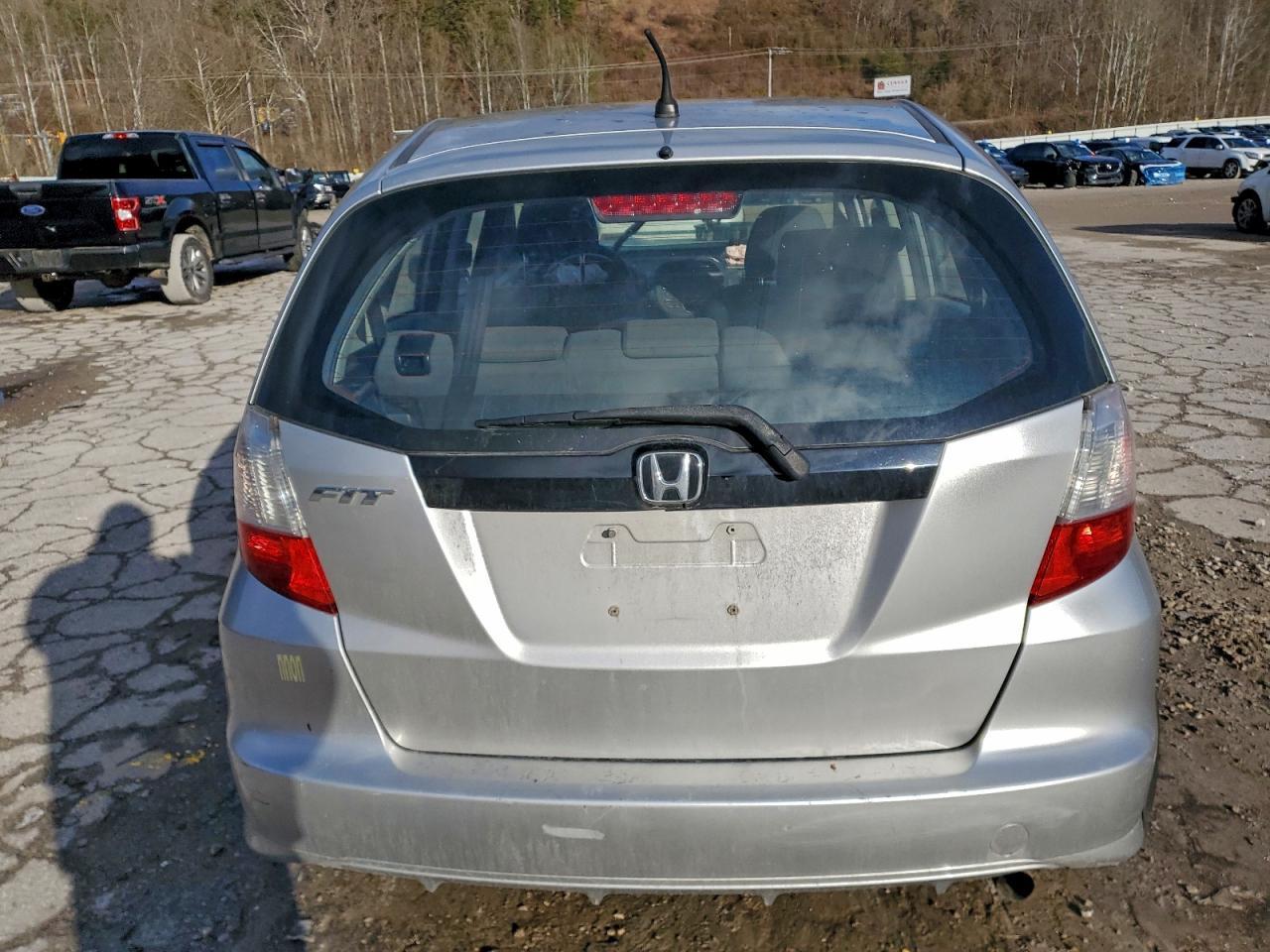 2011 HONDA FIT
