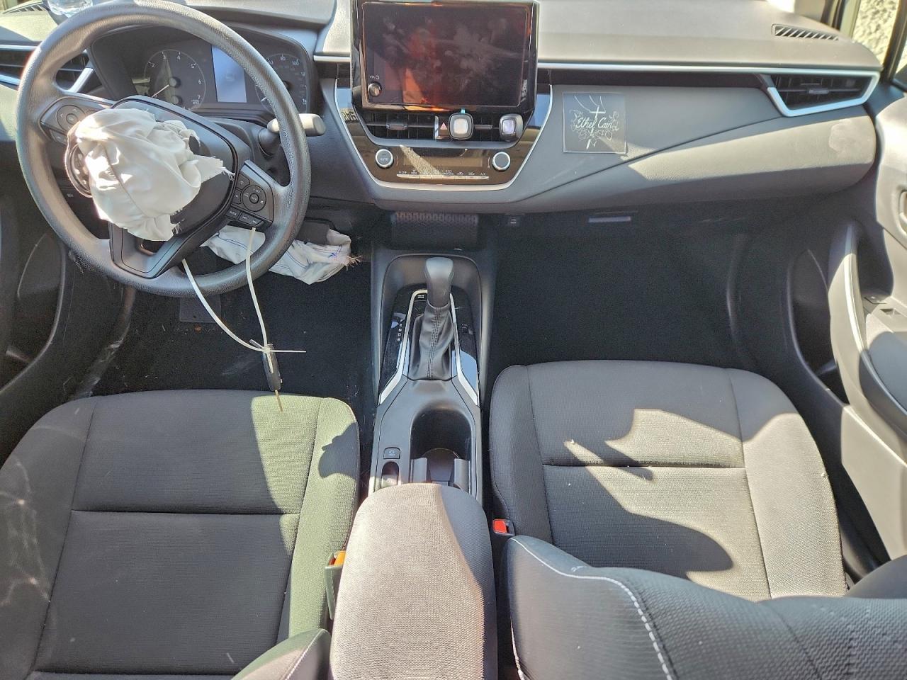 2025 TOYOTA COROLLA