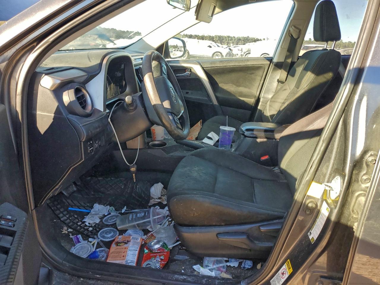 2015 TOYOTA RAV4