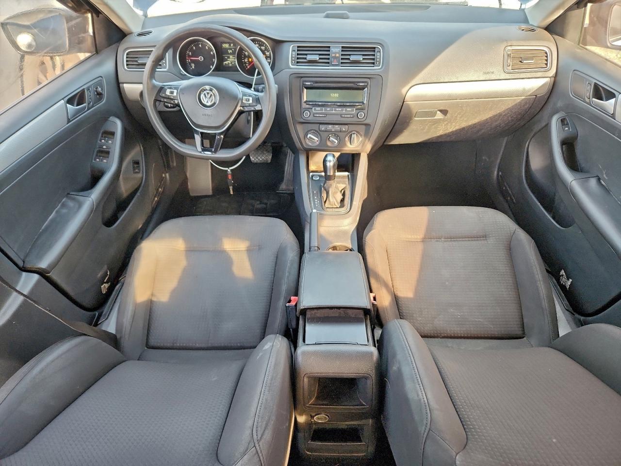 2015 VOLKSWAGEN JETTA