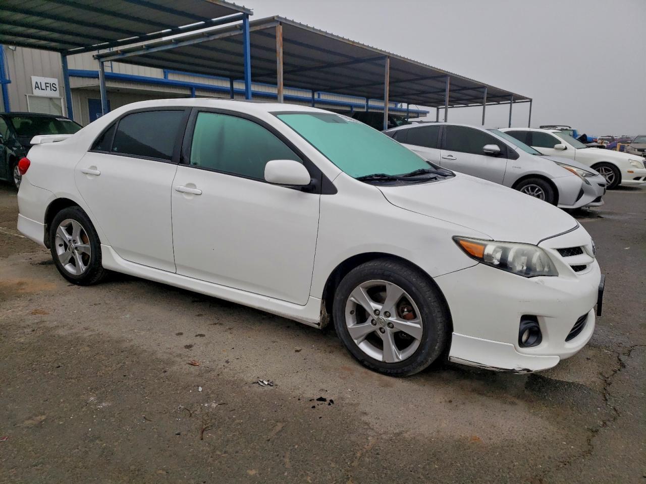 2011 TOYOTA COROLLA