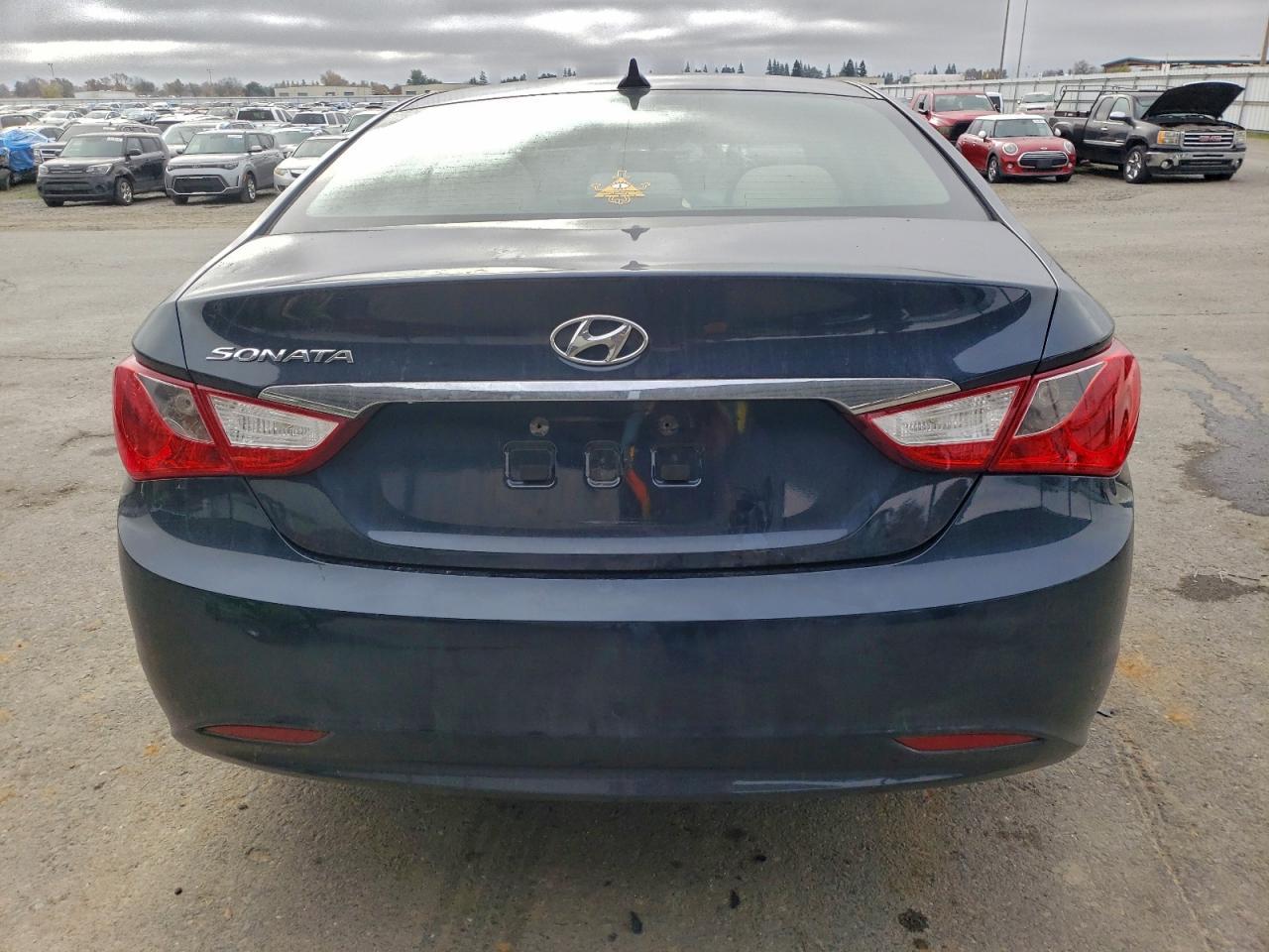 2013 HYUNDAI SONATA