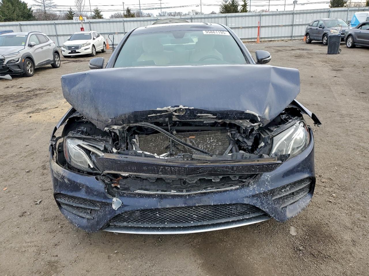 2018 MERCEDES-BENZ E-Class