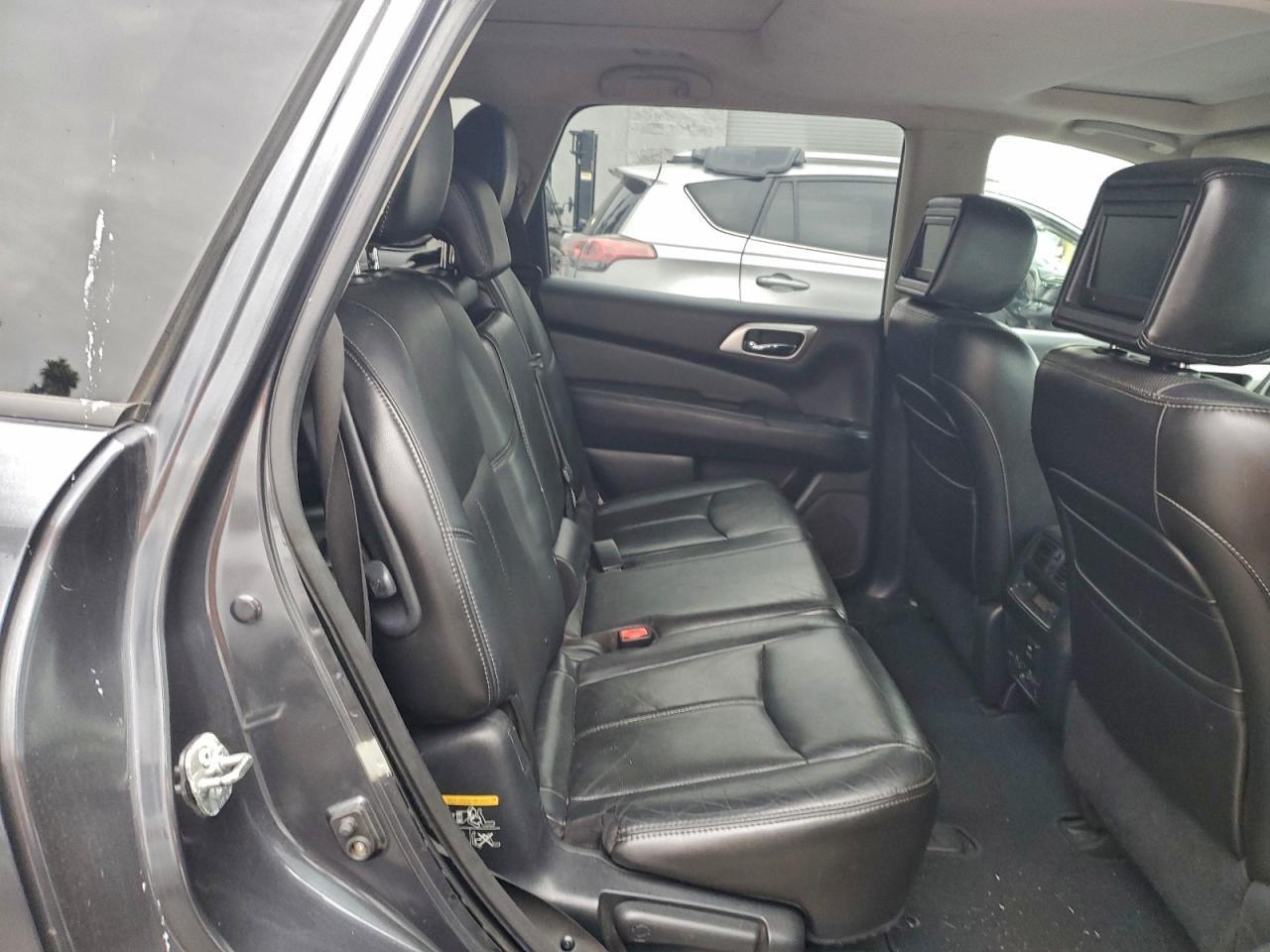 2013 NISSAN PATHFINDER