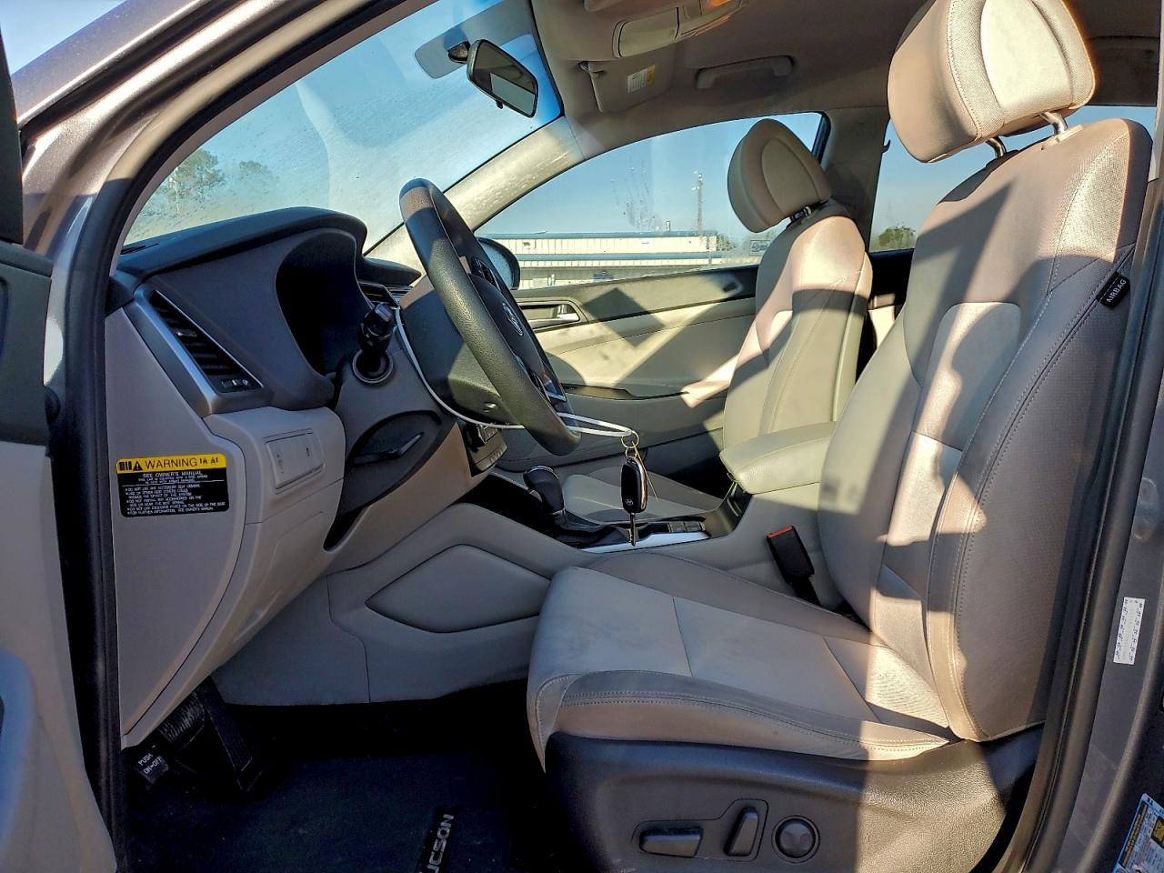 2016 HYUNDAI TUCSON